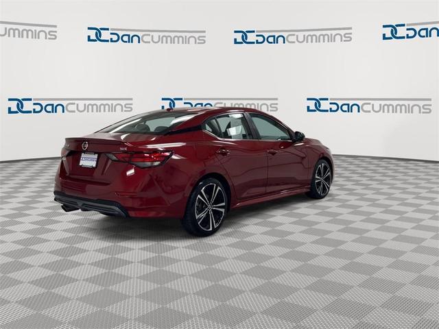 Photo of 2022 Scarlet Ember Nissan Sentra