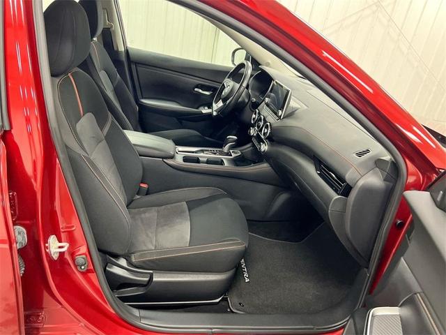 Photo of 2022 Scarlet Ember Nissan Sentra