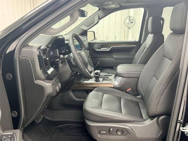 Photo of 2026 Black Chevrolet Silverado 1500