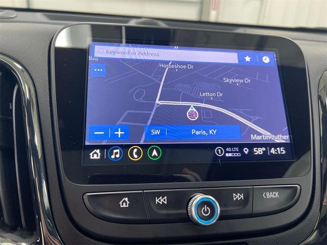 Photo of 2022 Silver Ice Metallic Chevrolet Equinox