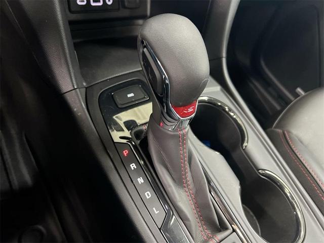 Photo of 2022 Silver Ice Metallic Chevrolet Equinox