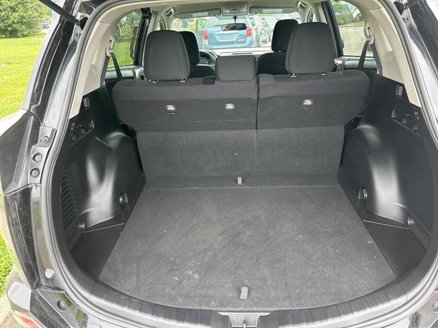 Photo of 2016 Black Toyota RAV4