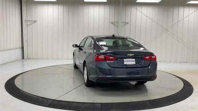 Photo of 2021 Shadow Gray Metallic Chevrolet Malibu