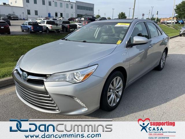 2017 Toyota Camry Hybrid