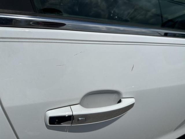 Photo of 2019 Summit White Buick Encore