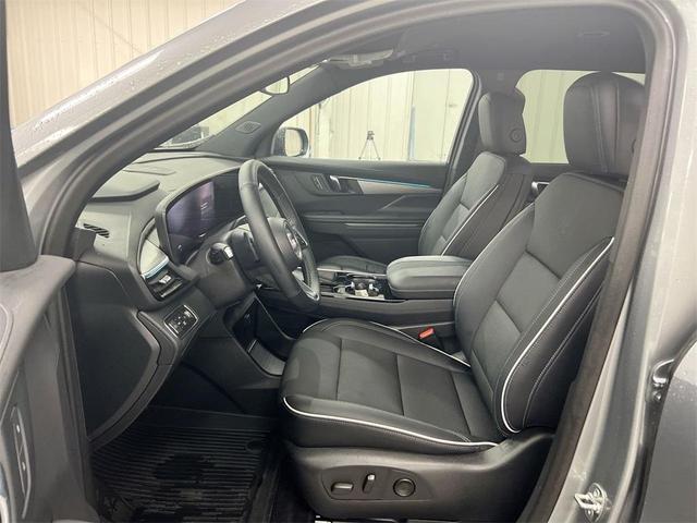 Photo of 2025 Moonstone Gray Metallic Buick Enclave