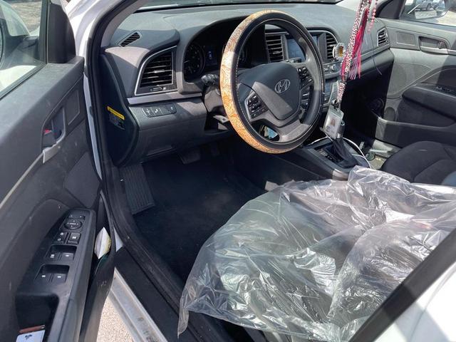 Photo of 2018 Quartz White Pearl Hyundai ELANTRA