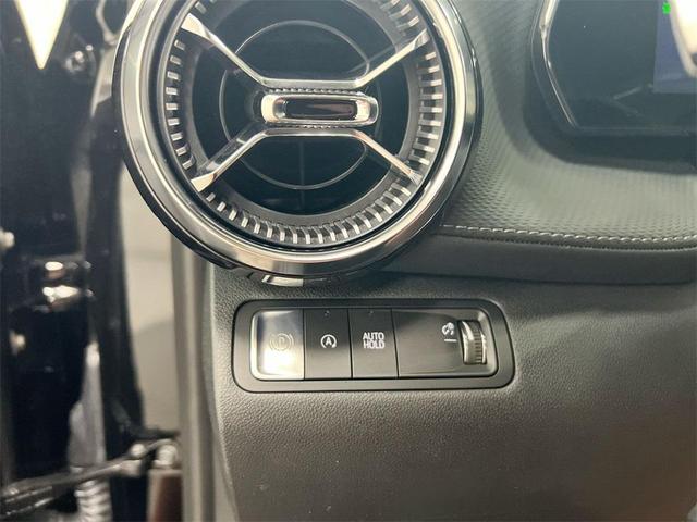Photo of 2026 Mosaic Black Metallic Chevrolet Equinox