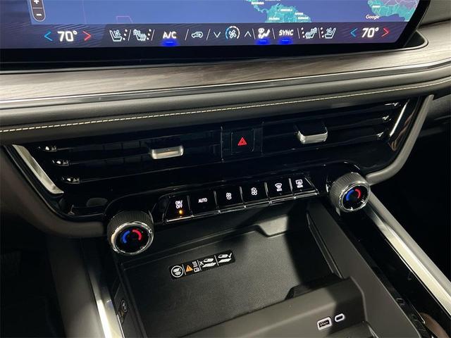 Photo of 2025 Black Chevrolet Suburban