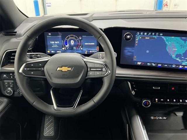 Photo of 2025 Black Chevrolet Suburban