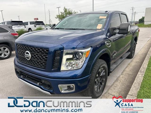 2017 Nissan Titan