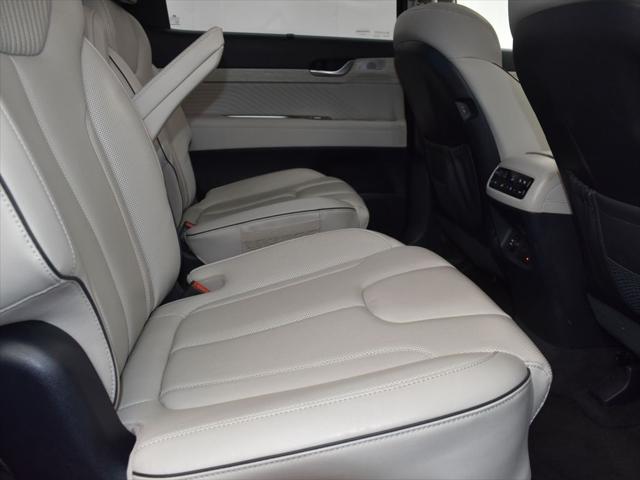 Photo of 2023 Abyss Black Pearl Hyundai PALISADE