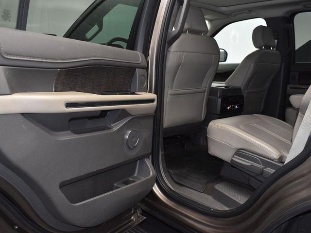 Photo of 2018 Stone Gray Ford Expedition