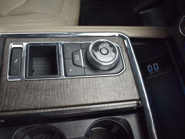 Photo of 2018 Stone Gray Ford Expedition