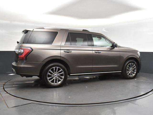 Photo of 2018 Stone Gray Ford Expedition