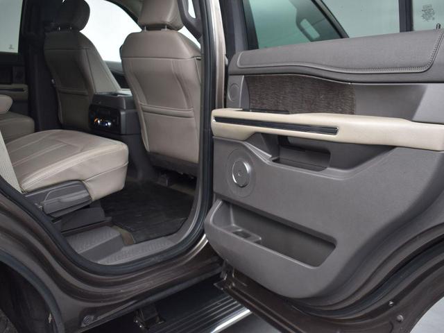 Photo of 2018 Stone Gray Ford Expedition