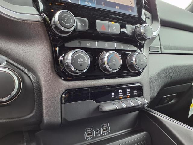 Photo of 2025 Diamond Black RAM 1500