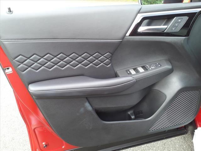 Photo of 2024 Red Mitsubishi Outlander
