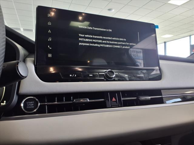 Photo of 2025 Blue Metallic Mitsubishi Outlander