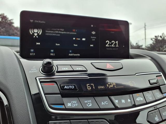 Photo of 2023 Platinum White Pearl Acura RDX