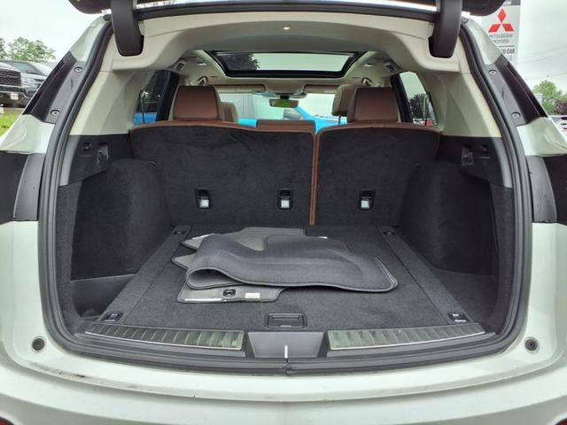 Photo of 2023 Platinum White Pearl Acura RDX