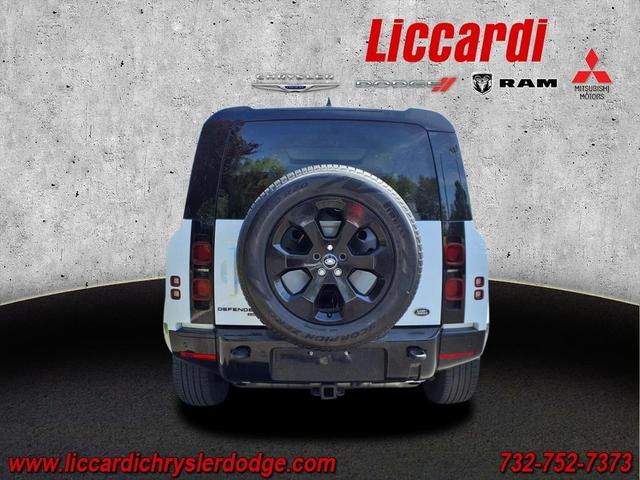 Photo of 2023 Fuji White Land Rover Defender