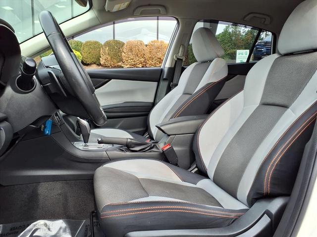 Photo of 2018 Crystal White Pearl Subaru Crosstrek