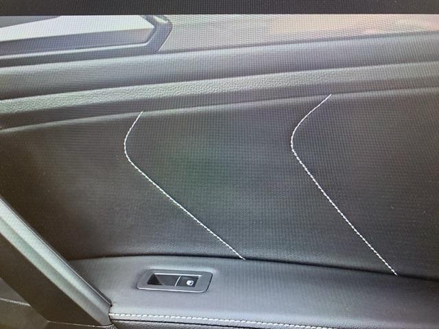 Photo of 2024 Deep Black Pearl Effect Volkswagen Tiguan