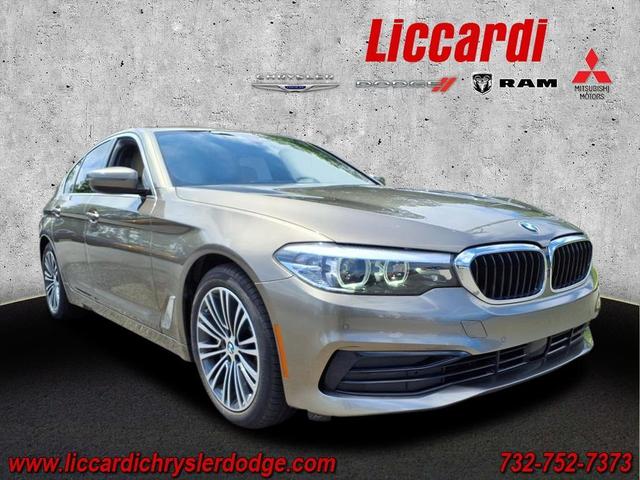 2019 BMW 530