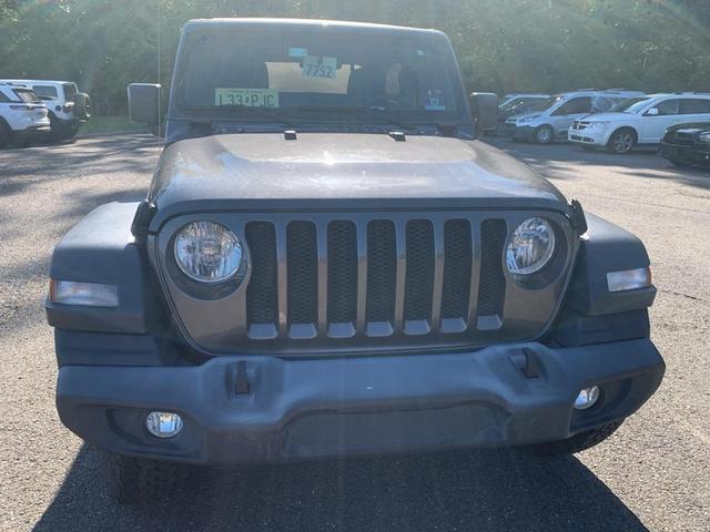Photo of 2019 Granite Crystal Clearcoat Metallic Jeep Wrangler