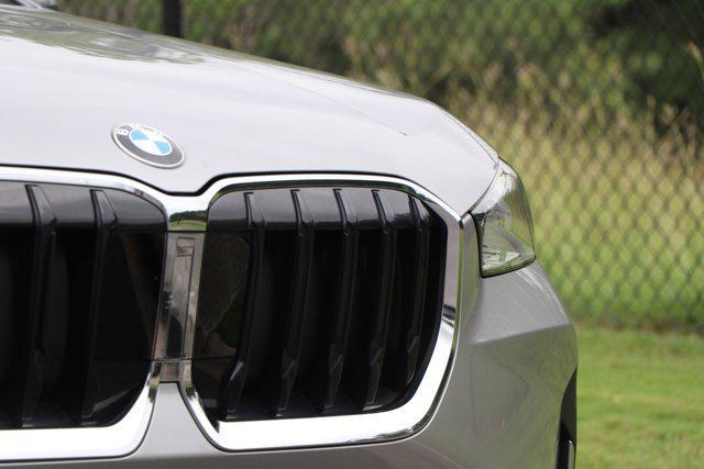 Photo of 2023 Space Silver Metallic BMW X1