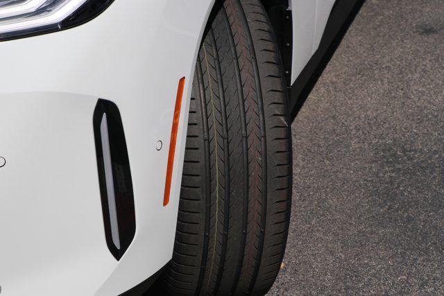 Photo of 2025 Alpine White BMW X3