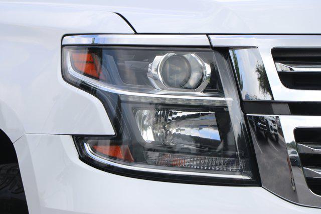 Photo of 2020 Summit White Chevrolet Tahoe