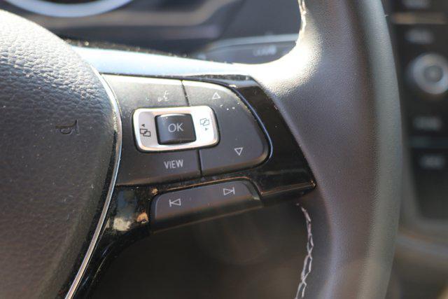 Photo of 2021 Pure White Volkswagen Tiguan