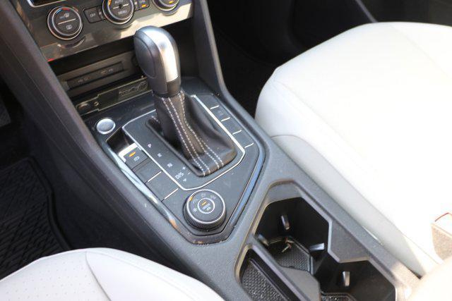 Photo of 2021 Pure White Volkswagen Tiguan