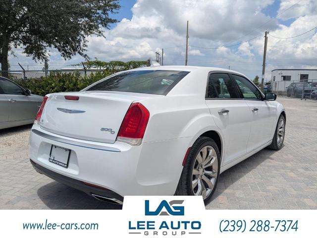 Photo of 2015 Bright White Clearcoat Chrysler 300C
