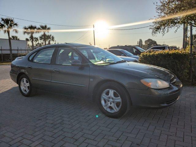 2002 Ford Taurus