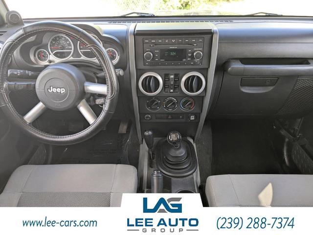 Photo of 2008 Steel Blue Metallic Jeep Wrangler