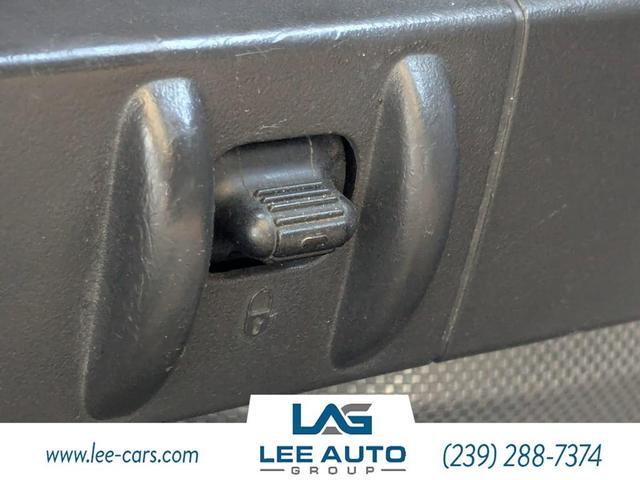 Photo of 2008 Steel Blue Metallic Jeep Wrangler