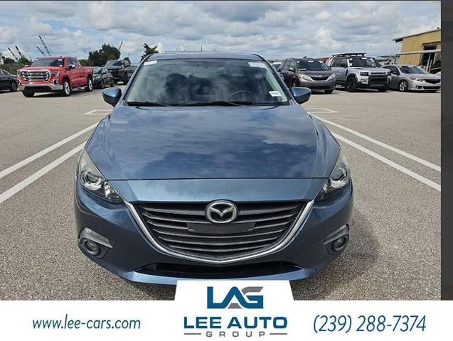 Photo of 2016 Blue Reflex Mica Mazda Mazda3