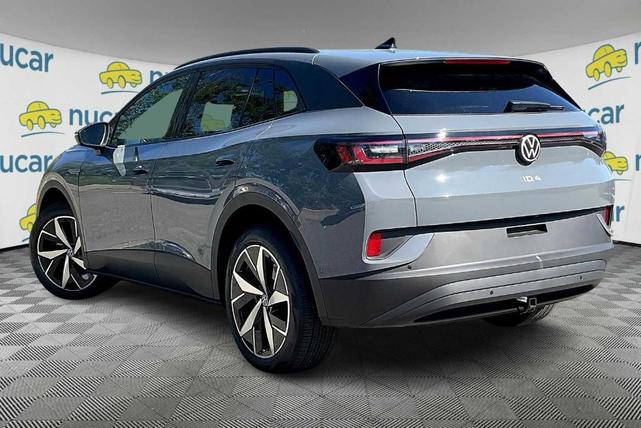 Photo of 2025 Pure Gray Volkswagen ID.4