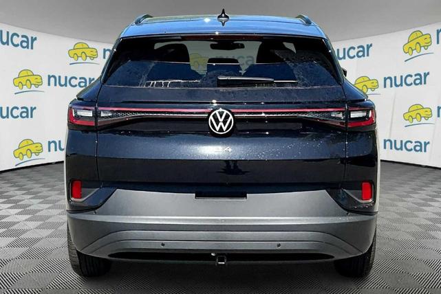Photo of 2025 Deep Black Pearl Effect Volkswagen ID.4