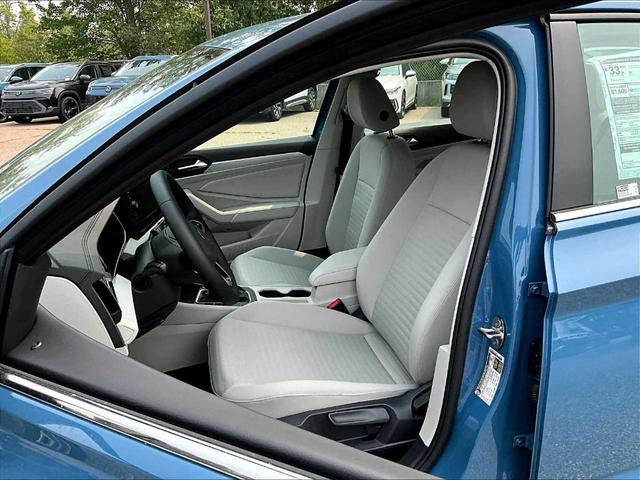 Photo of 2025 Monterey Blue Pearl Volkswagen Jetta