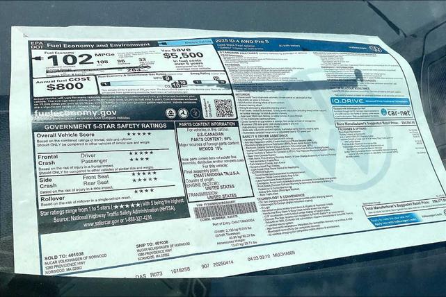 Photo of 2025 Deep Black Pearl Effect Volkswagen ID.4