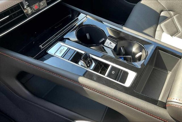 Photo of 2025 Deep Black Pearl Effect Volkswagen Atlas