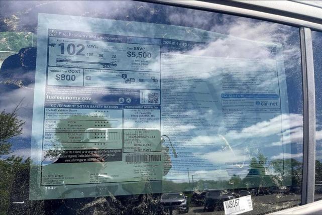 Photo of 2025 Pure Gray Volkswagen ID.4