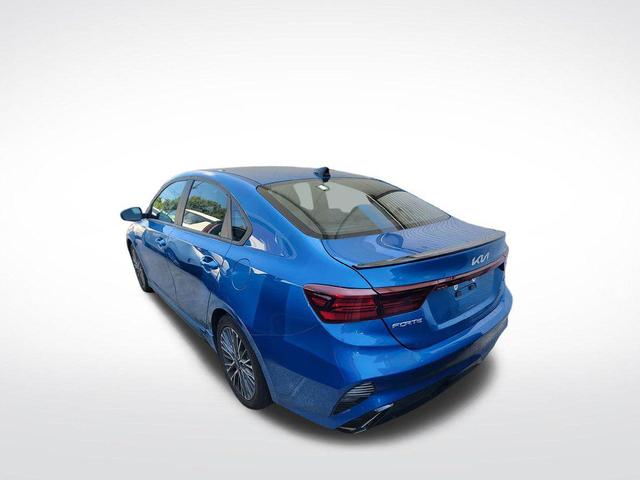 Photo of 2023 Sporty Blue Kia Forte