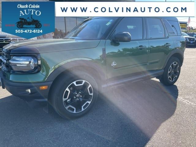 Photo of 2023 ERUPTION GREEN METALLIC Ford Bronco Sport