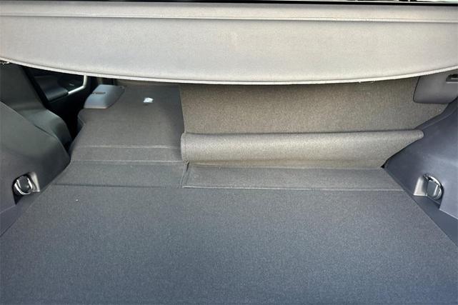 Photo of 2025 Ice Cap Toyota RAV4 Hybrid
