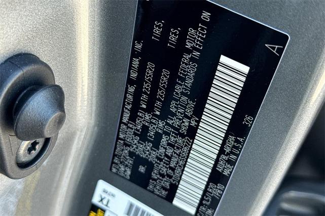 Photo of 2025 Heavy Metal Toyota Highlander Hybrid